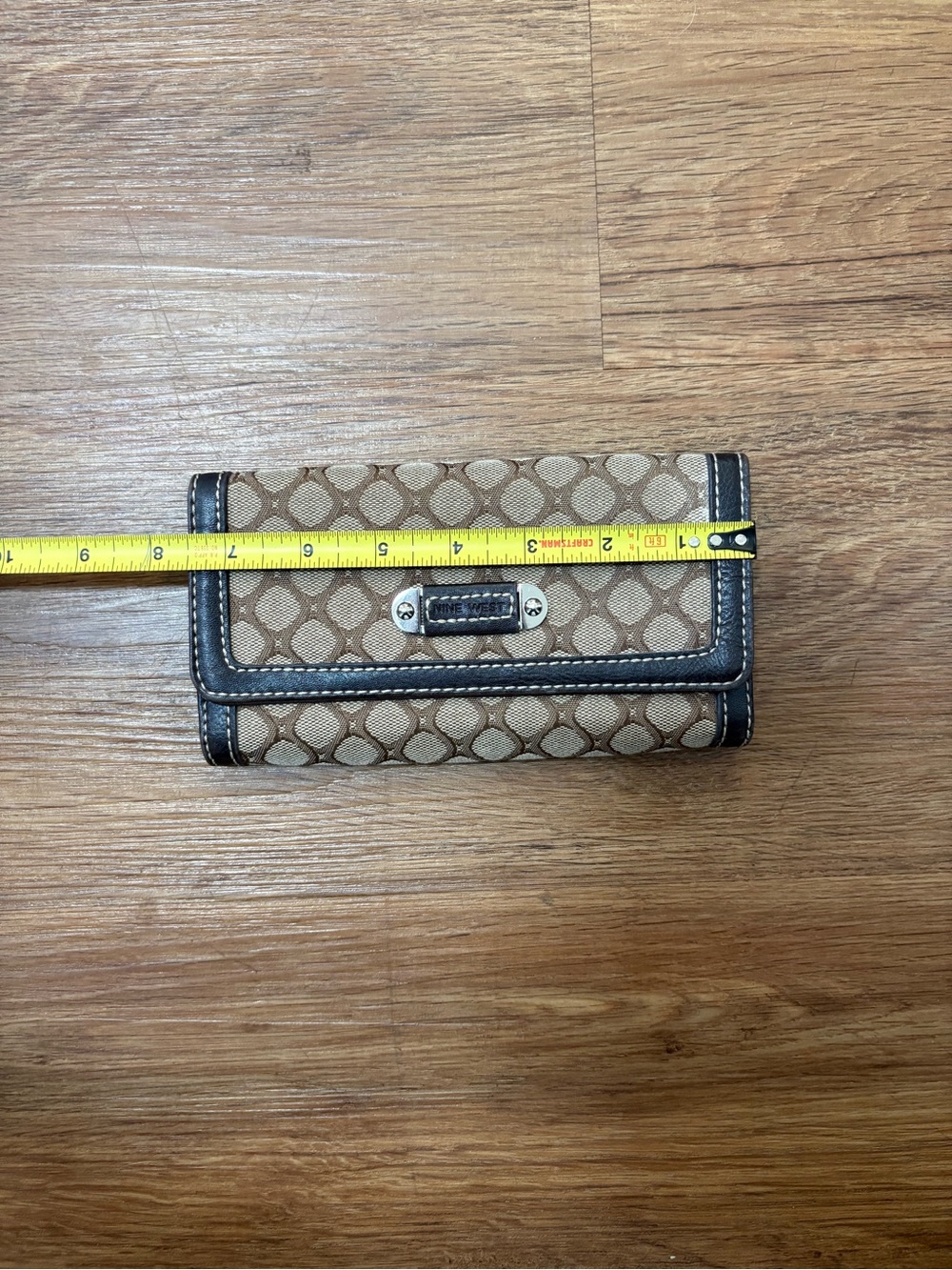 Nine West Brown Monogram Checkbook Wallet Clutch Organizer Snap Closure Zip Coin - Picture 4 of 5